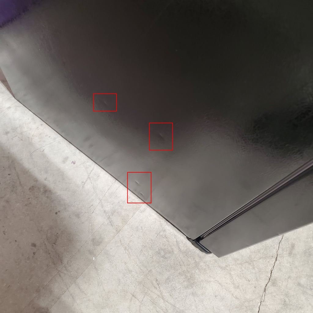 Frigidaire Garage Ready Top Freezer 18 Cu. Ft. Refrigerator with EvenTemp Cooling System 5SD268 - FFTR1814WB - Scratch & Dent (Minor)