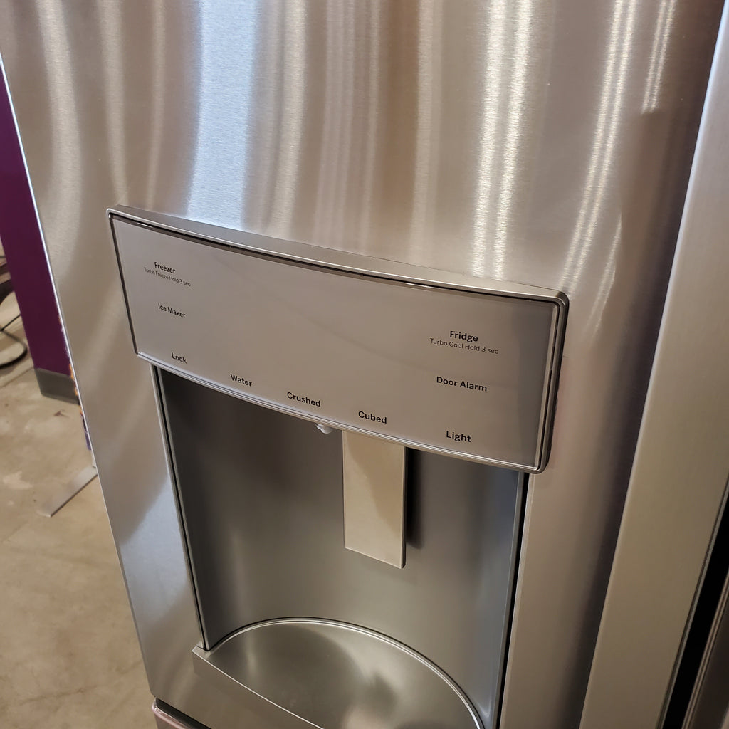 Pictures of GE Energy Star 3 Door French Door 27.7 Cu. Ft. Refrigerator with TwinChill Evaporators in Fingerprint Stainless Steel GFE28GYNFS - Open Box - Neu Appliance Outlet - Discount Appliance Outlet in Austin, Tx