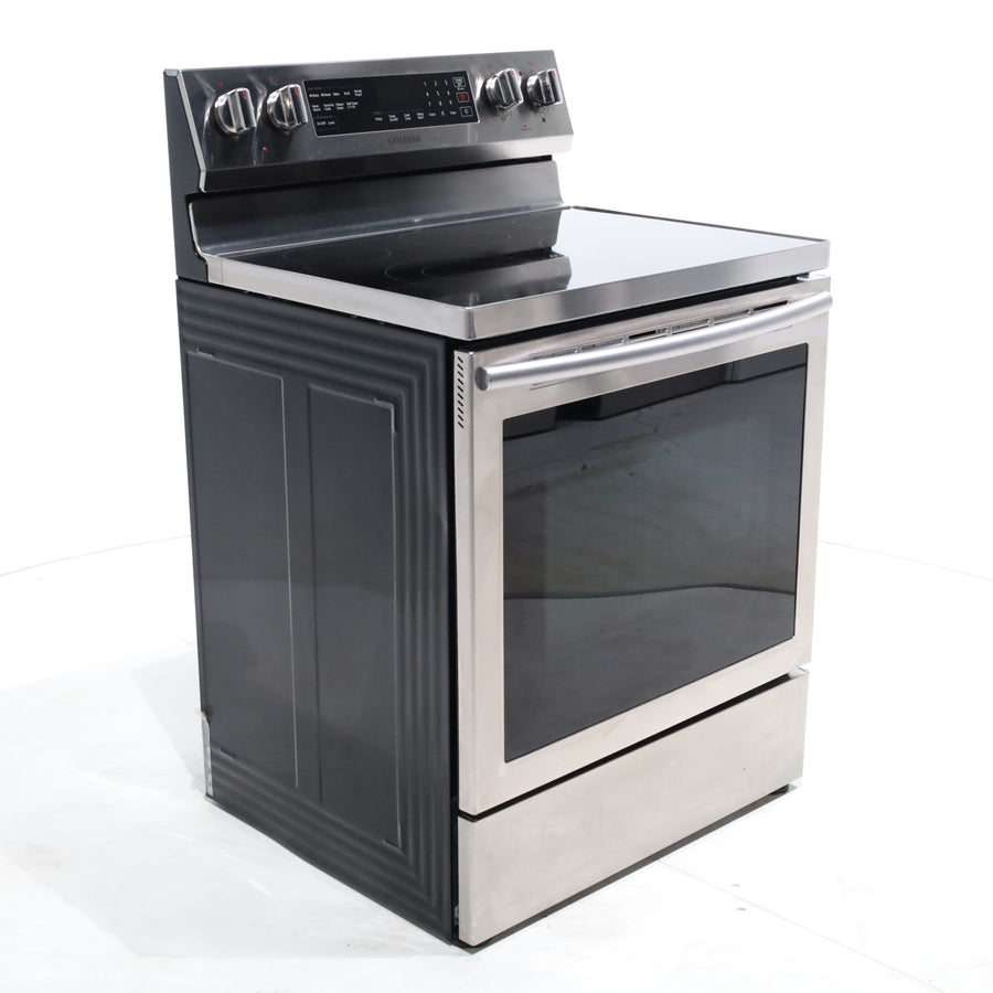 Stainless Steel Samsung 5.9 cu. ft. Freestanding 5 Heating Element Smooth Cooktop Electric Range with True Convection  - Certified Refurbished