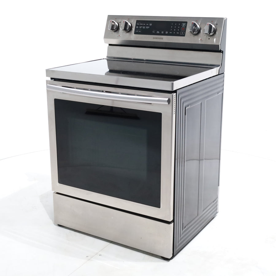 Stainless Steel Samsung 5.9 cu. ft. Freestanding 5 Heating Element Smooth Cooktop Electric Range with True Convection  - Certified Refurbished