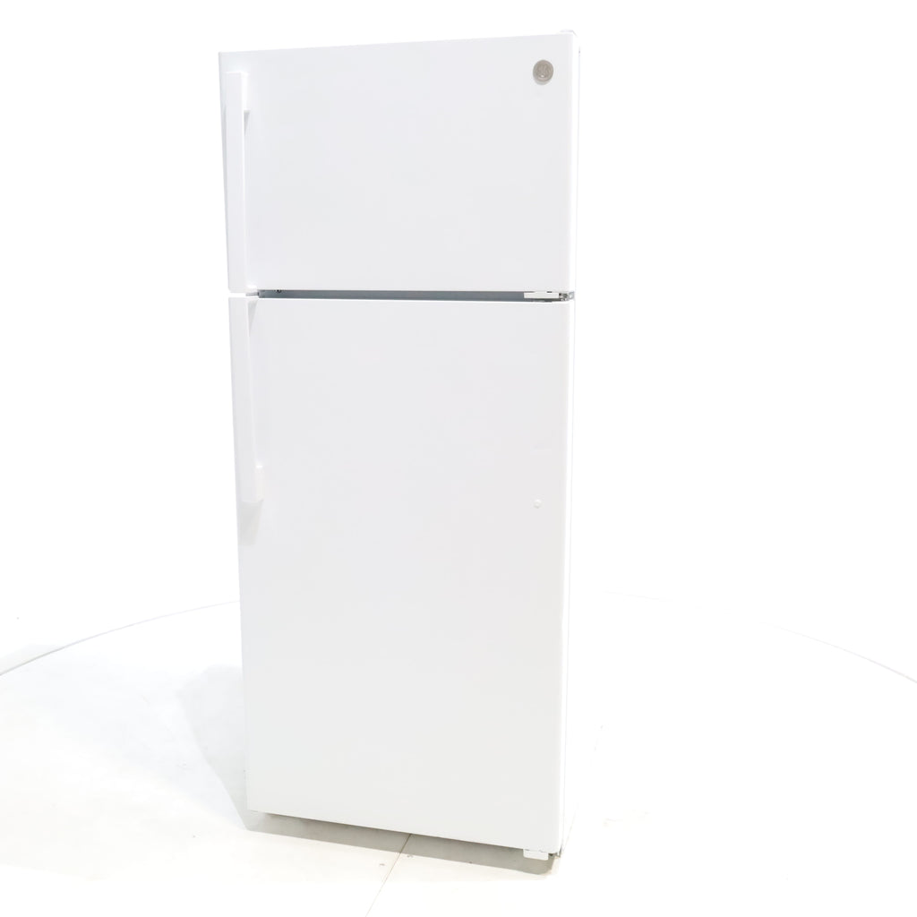 Pictures of GE White 17.5 cu. ft. Top Freezer Refrigerator with Ice Maker and Reversible Hinges - Certified Refurbished - Neu Appliance Outlet - Discount Appliance Outlet in Austin, Tx