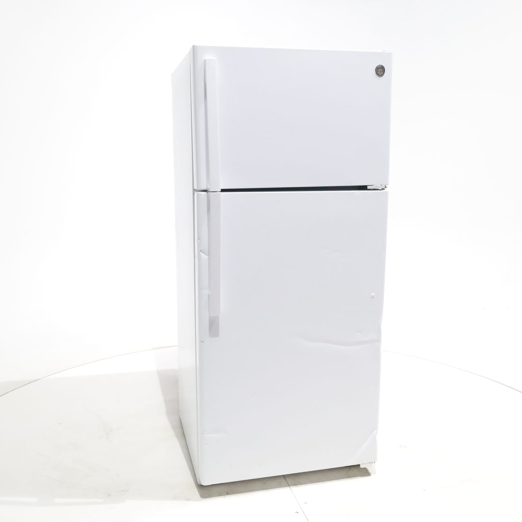 Pictures of White GE 16.6 Top Freezer Refrigerator with Reversible Hinges - Scratch & Dent - Moderate - Neu Appliance Outlet - Discount Appliance Outlet in Austin, Tx