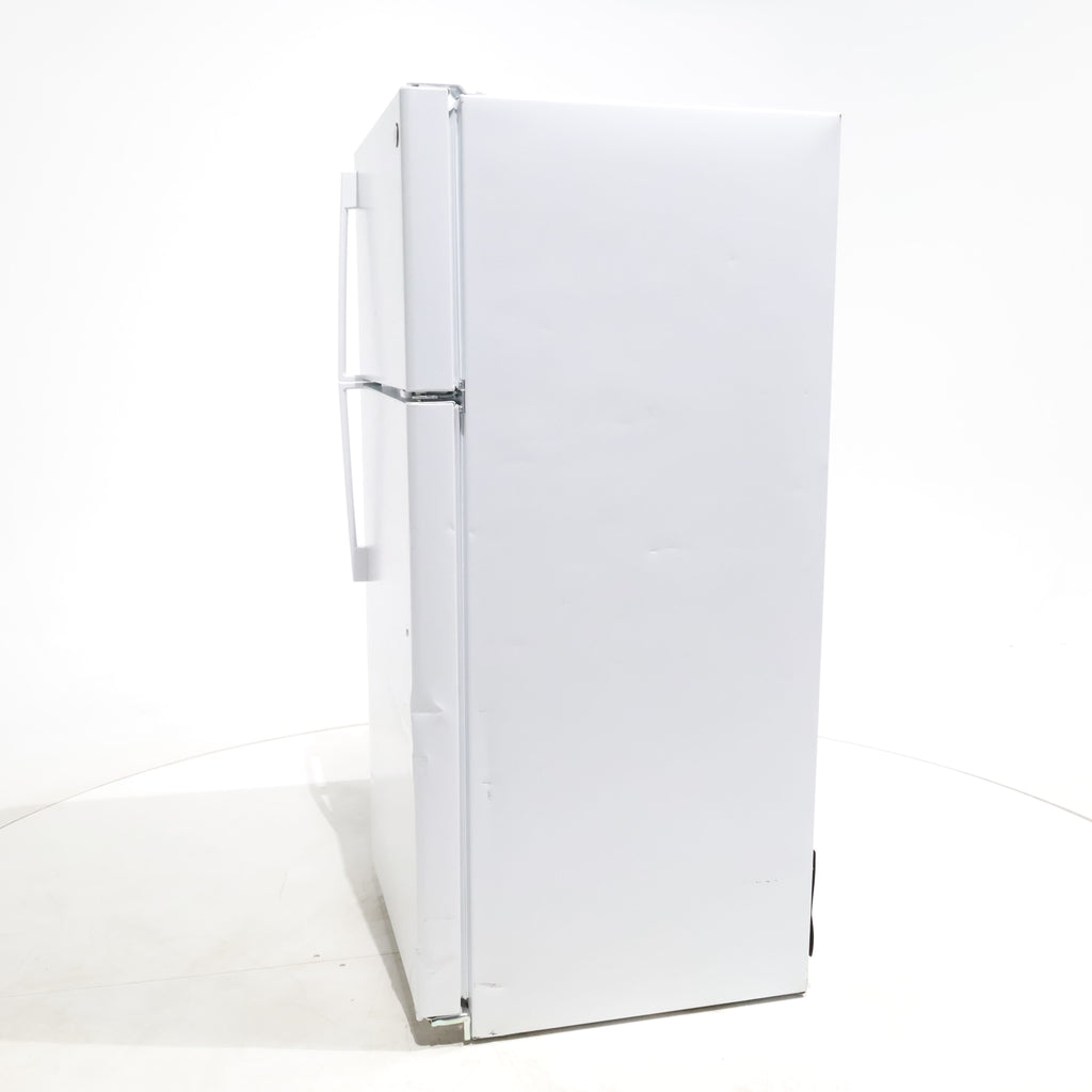 Pictures of White GE 16.6 Top Freezer Refrigerator with Reversible Hinges - Scratch & Dent - Moderate - Neu Appliance Outlet - Discount Appliance Outlet in Austin, Tx