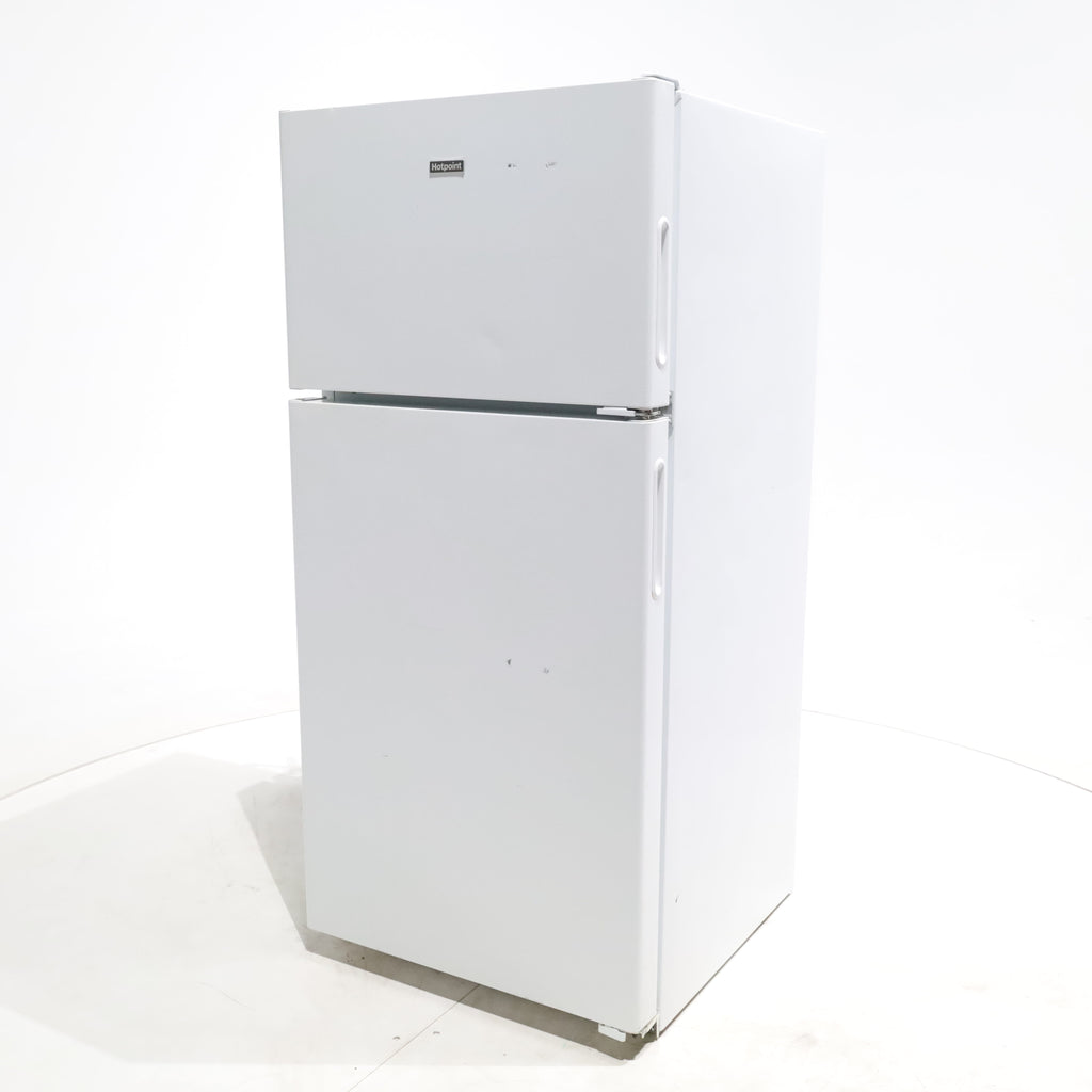 Pictures of White Hotpoint 14.6 cu. ft. Top Freezer Refrigerator with Reversible Door - Certified Refurbished - Neu Appliance Outlet - Discount Appliance Outlet in Austin, Tx