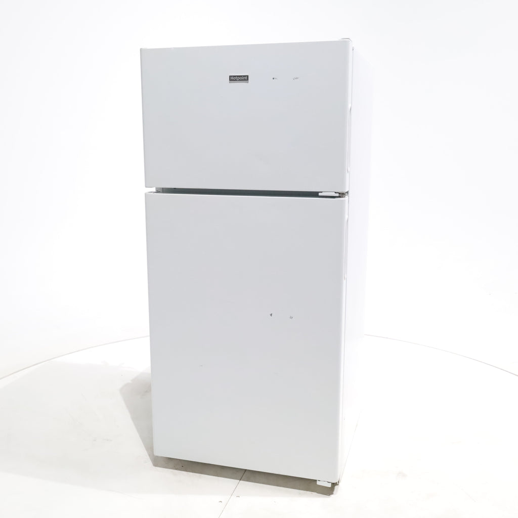 Pictures of White Hotpoint 14.6 cu. ft. Top Freezer Refrigerator with Reversible Door - Certified Refurbished - Neu Appliance Outlet - Discount Appliance Outlet in Austin, Tx