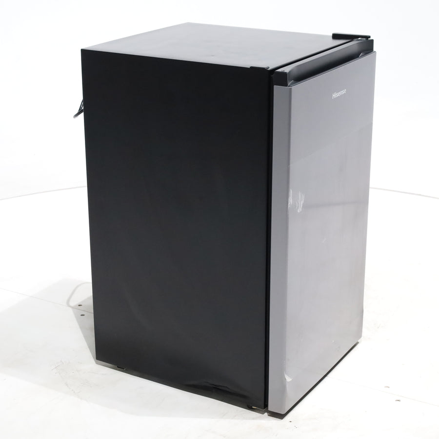 18.7 in. Silver ENERGY STAR Hisense 4.4 cu. ft. Mini Fridge with 2L Beverage Storage - Scratch & Dent - Minor