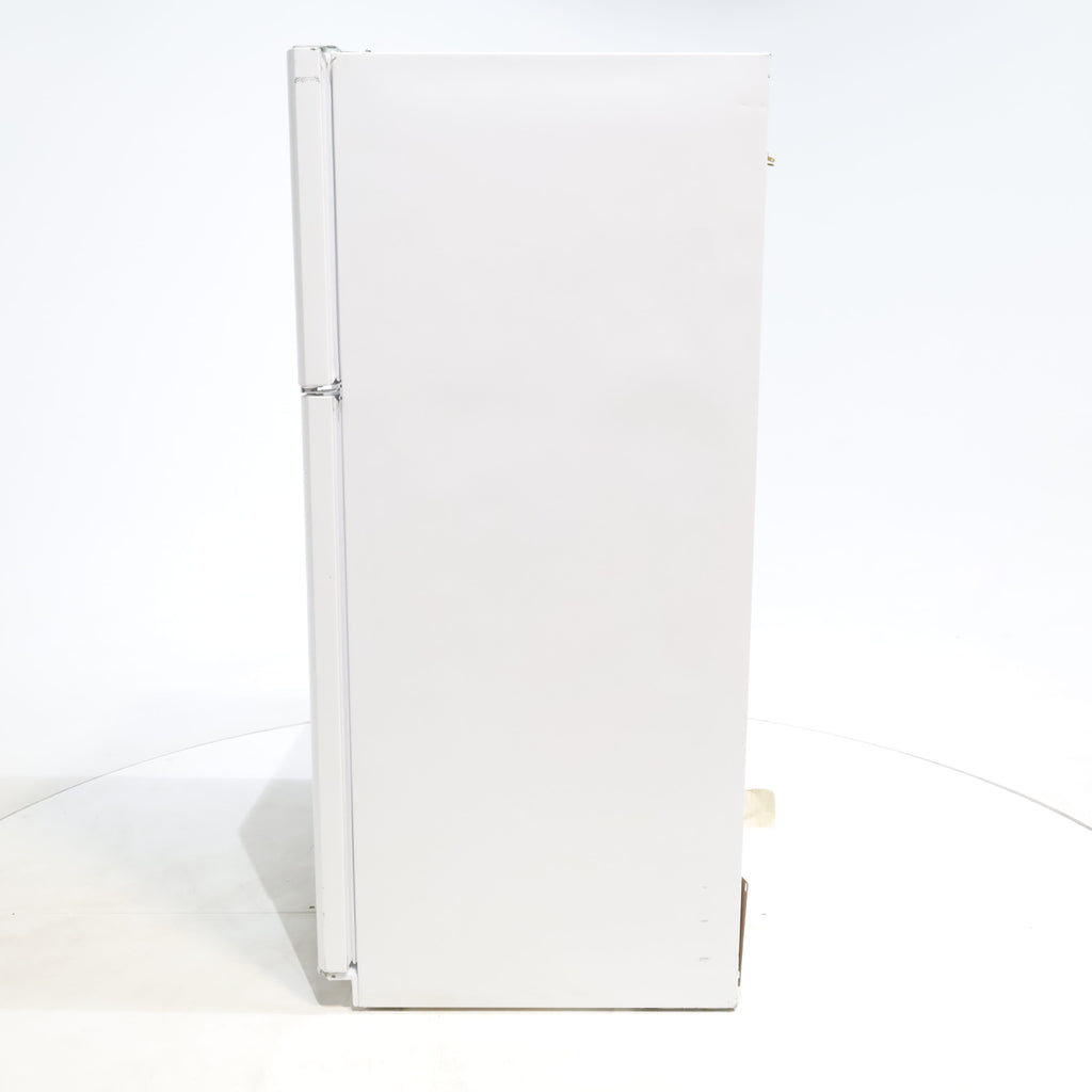 Pictures of 30 in. Wide White Frigidaire 20.4 cu. ft. Top Freezer Refrigerator with Reversible Doors - Certified Refurbished - Neu Appliance Outlet - Discount Appliance Outlet in Austin, Tx