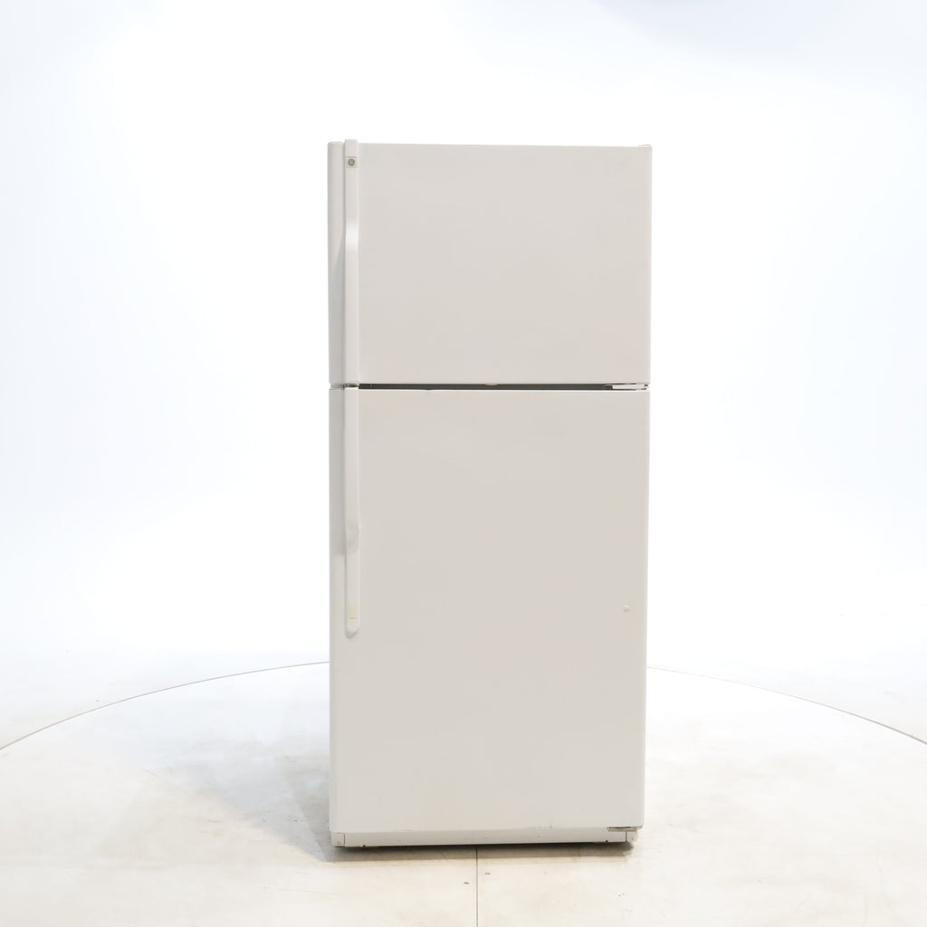 Pictures of White GE 18 cu. ft. Top Freezer Refrigerator with Reversible Hinges - Certified Refurbished - Neu Appliance Outlet - Discount Appliance Outlet in Austin, Tx