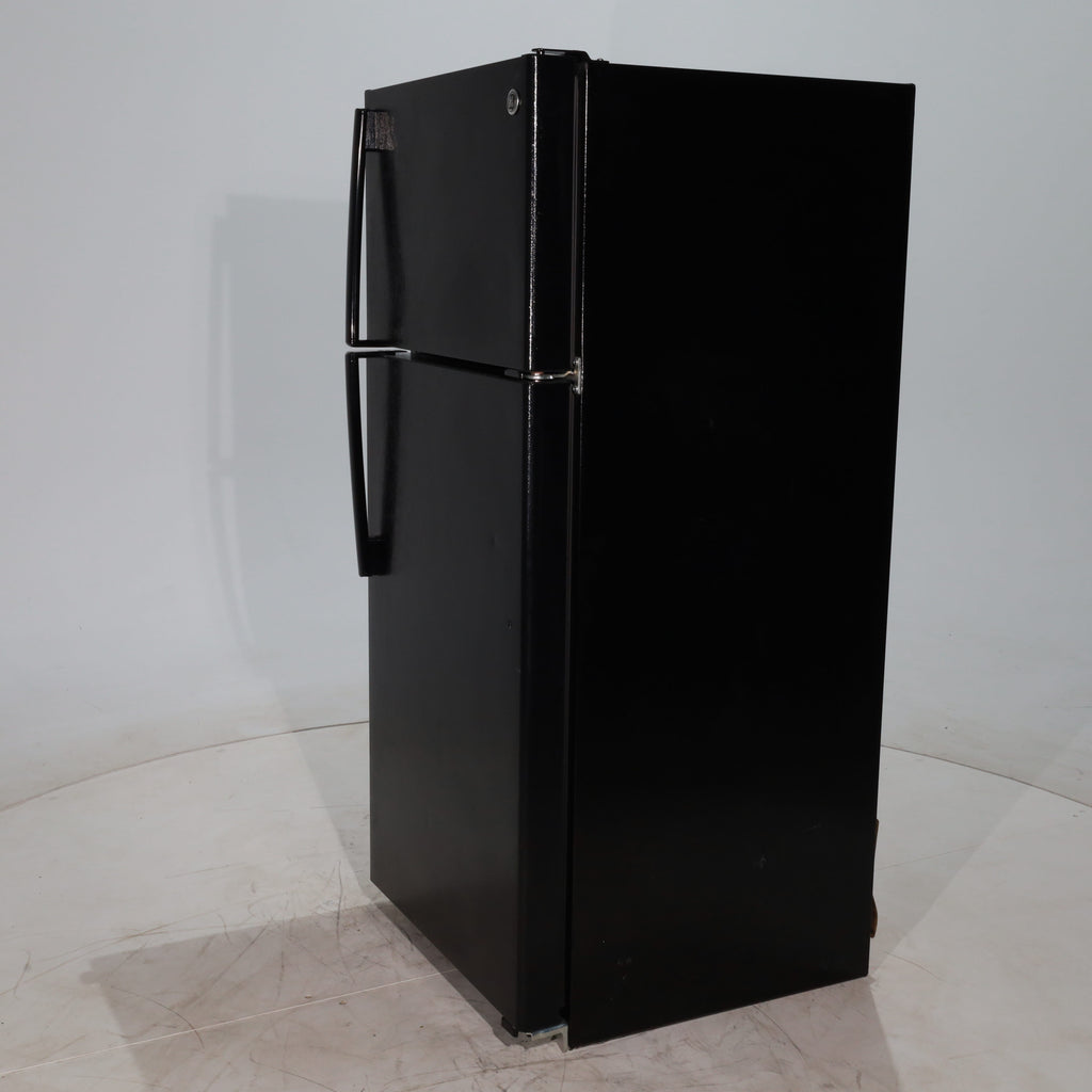 Pictures of Black GE 15.5 cu ft Capacity Top Freezer and Bottom Refrigerator with Adjustable Shelving - Certified Refurbished - Neu Appliance Outlet - Discount Appliance Outlet in Austin, Tx