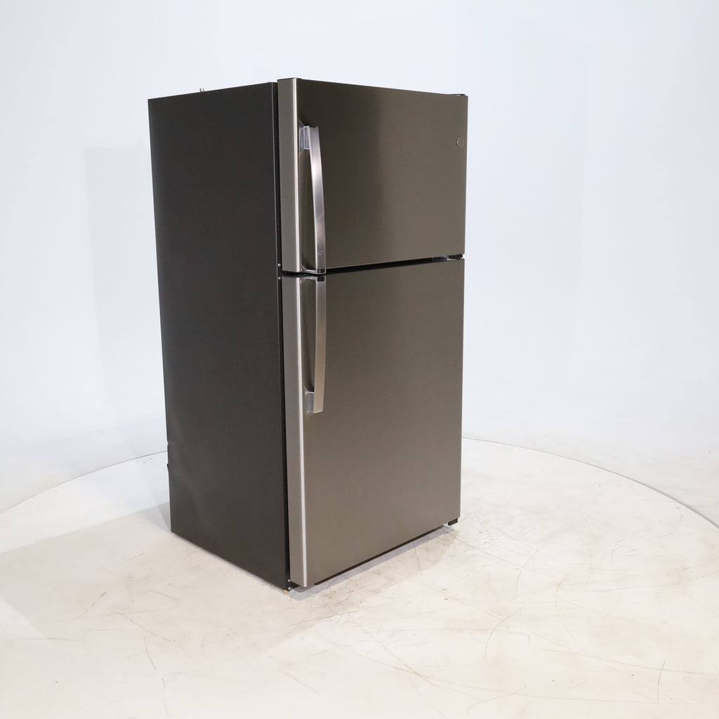 Pictures of Fingerprint Stainless Steel GE 21.9 cu. ft. Top Freezer Refrigerator with Garage Ready Technology - Scratch & Dent - Minor - Neu Appliance Outlet - Discount Appliance Outlet in Austin, Tx