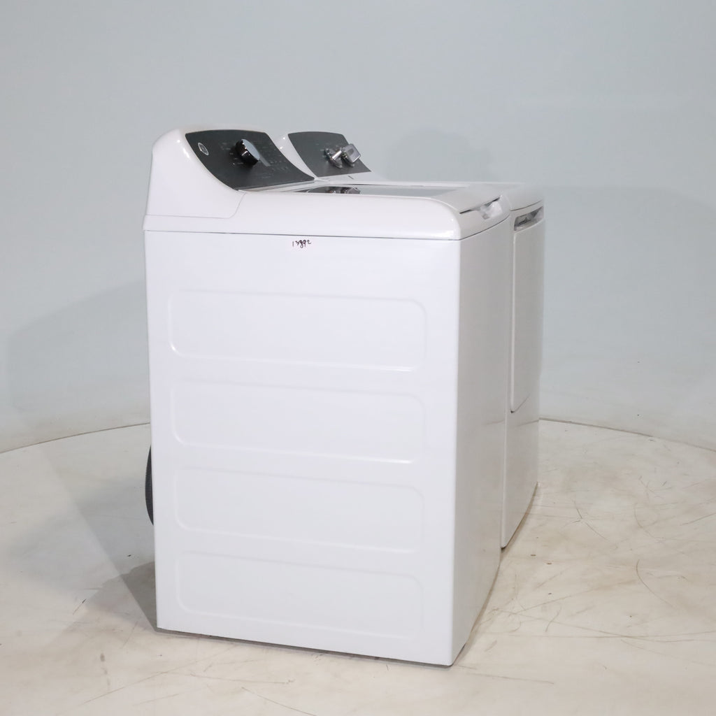 Pictures of GE 4.5 cu. ft. Top Load Washer with Water Level Control and 6.2 cu. ft. Gas Dryer with up to 120 ft. Venting - Scratch & Dent - Minor - Neu Appliance Outlet - Discount Appliance Outlet in Austin, Tx