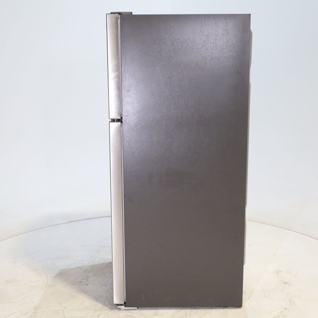 Pictures of 30" Wide EasyCare Stainless Steel Frigidaire 20.0 cu. ft. Top Freezer Refrigerator with EvepTemp Cooling System - Scratch & Dent - Minor - Neu Appliance Outlet - Discount Appliance Outlet in Austin, Tx