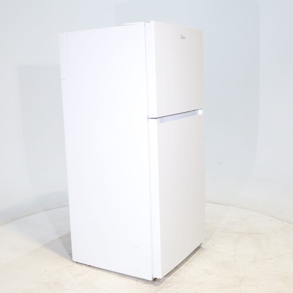 Pictures of White ENERGY STAR Midea 18.1 cu. ft. Top Freezer Refrigerator with Reversible Door - Scratch & Dent - Minor - Neu Appliance Outlet - Discount Appliance Outlet in Austin, Tx