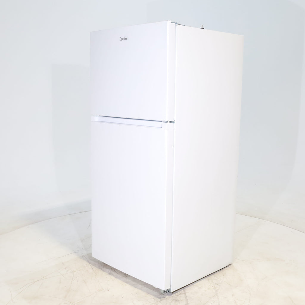 Pictures of White ENERGY STAR Midea 18.1 cu. ft. Top Freezer Refrigerator with Reversible Door - Scratch & Dent - Minor - Neu Appliance Outlet - Discount Appliance Outlet in Austin, Tx