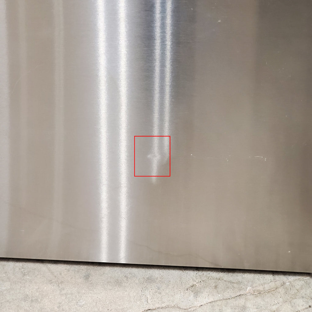 LG 26 cu. ft. Counter-Depth French Door Refrigerator in Stainless Steel with Mirror InstaView™ 3SD917 - LRYKC2606S - Scratch & Dent (Minor)