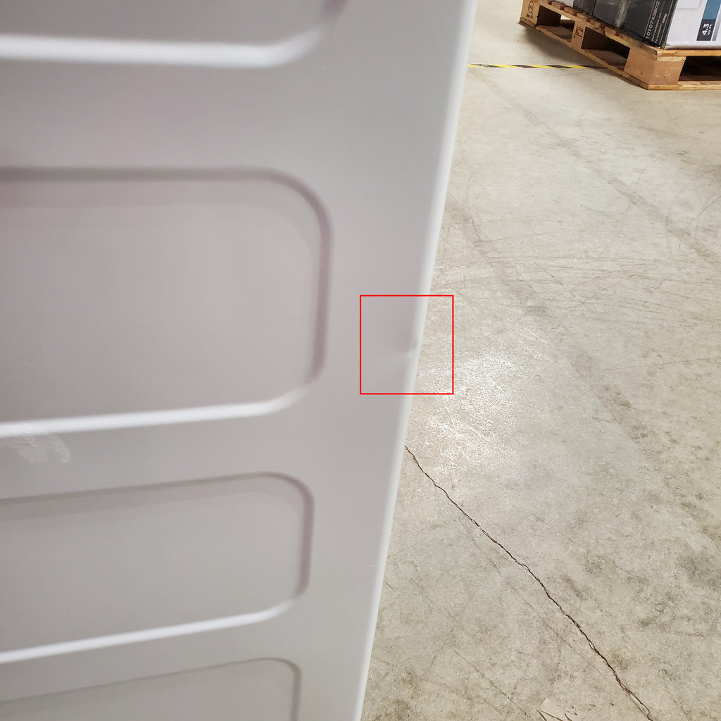 Pictures of Hotpoint® 4.0 cu. ft. Capacity Washer with Cold Plus and Water Level Control HTW265ASWWW - Scratch & Dent (Moderate) and Hotpoint® 6.2 cu. ft. vented Electric Dryer with Auto Dry 16102 - HTX26EASWWW - Scratch & Dent (Moderate) - Neu Appliance Outlet - Discount Appliance Outlet in Austin, Tx