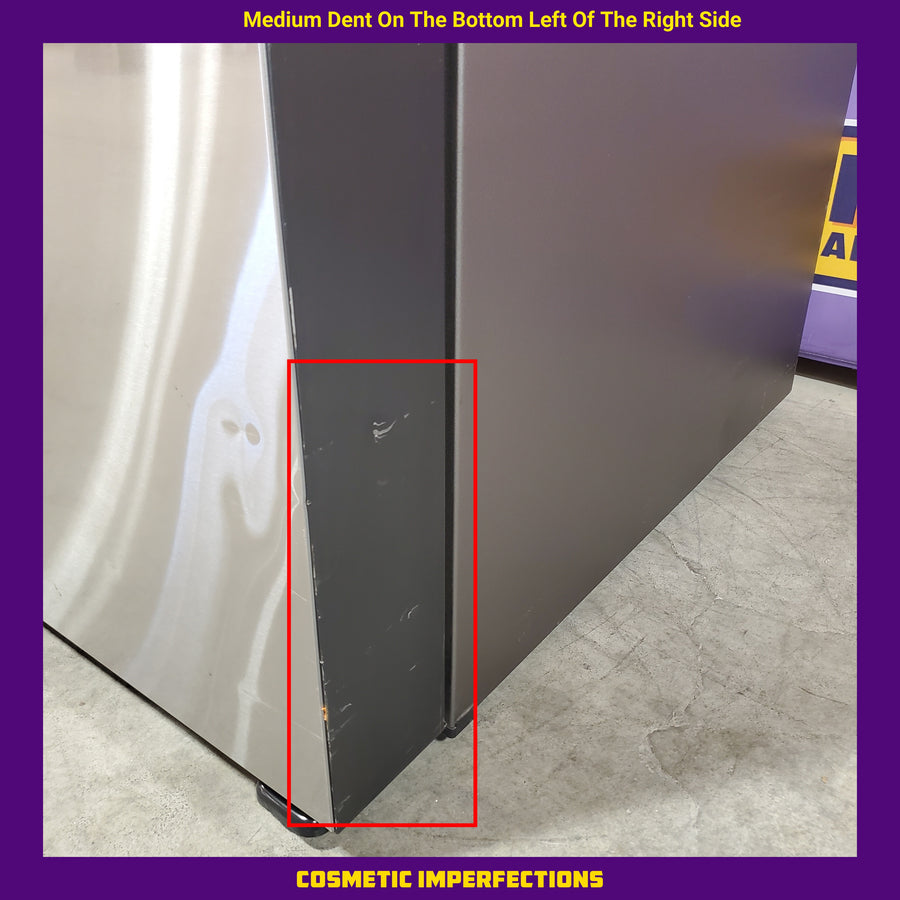 Samsung Bespoke 3-Door French Door Refrigerator (30 cu. ft.) with Beverage Center™ in Stainless Steel with Auto Fill Water Pitcher 251310SD903 - RF30BB6600QL - Scratch & Dent (Major)