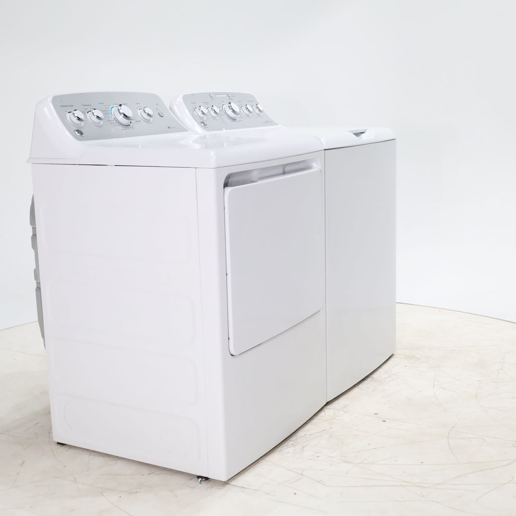 Pictures of ENERGY STAR GE. 4.2 cu. ft. Top Load Washing Machine with Stain Removal Guide and HE GE 7.2 cu. ft. Electric Dryer with HE Sensor Dry - Certified Refurbished - Neu Appliance Outlet - Discount Appliance Outlet in Austin, Tx