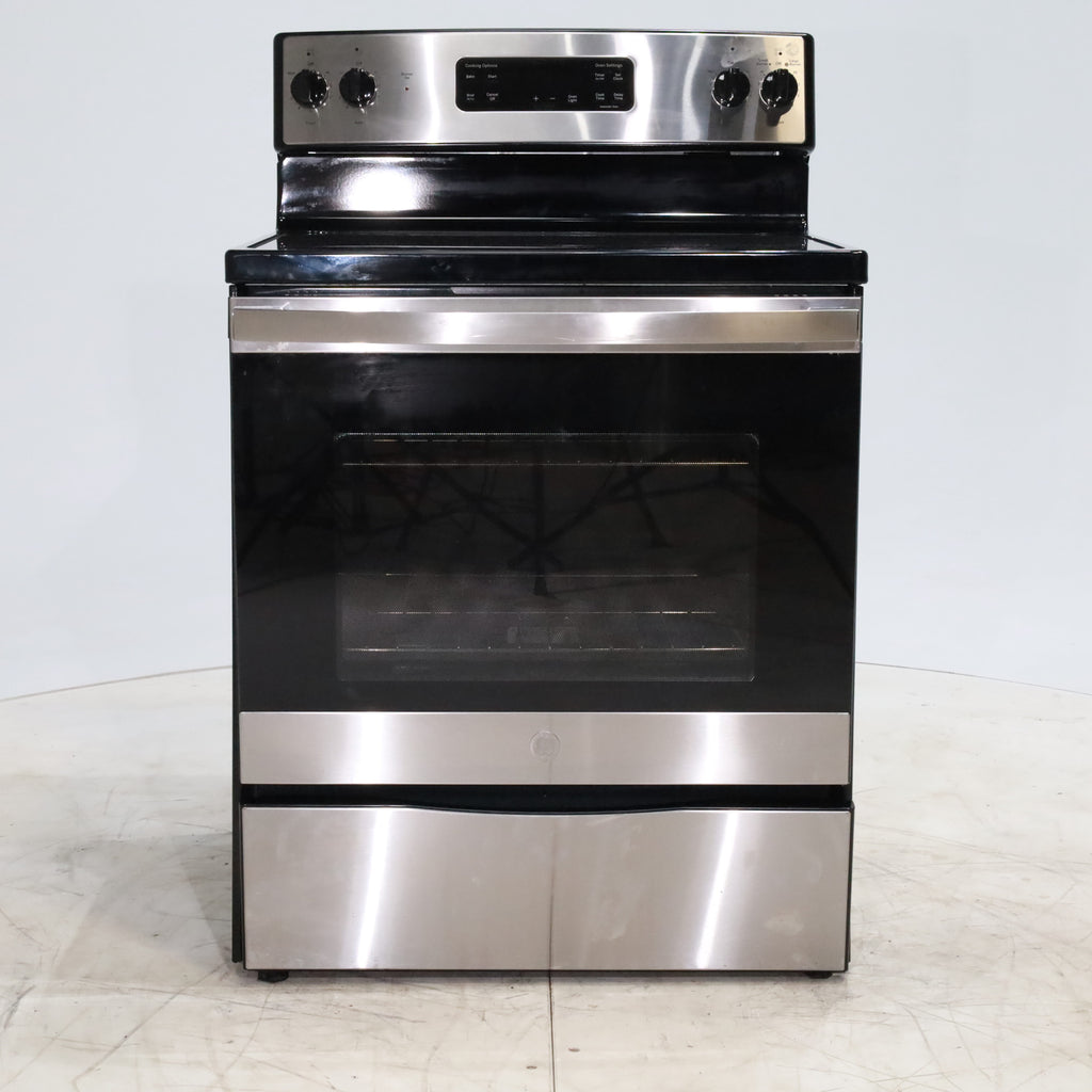 Pictures of Black with Stainless Steel GE 5.3 cu. ft. Freestanding 4 Heating Element Smooth Cooktop Electric Range with Dual Element Bake - Certified Refurbished - Neu Appliance Outlet - Discount Appliance Outlet in Austin, Tx