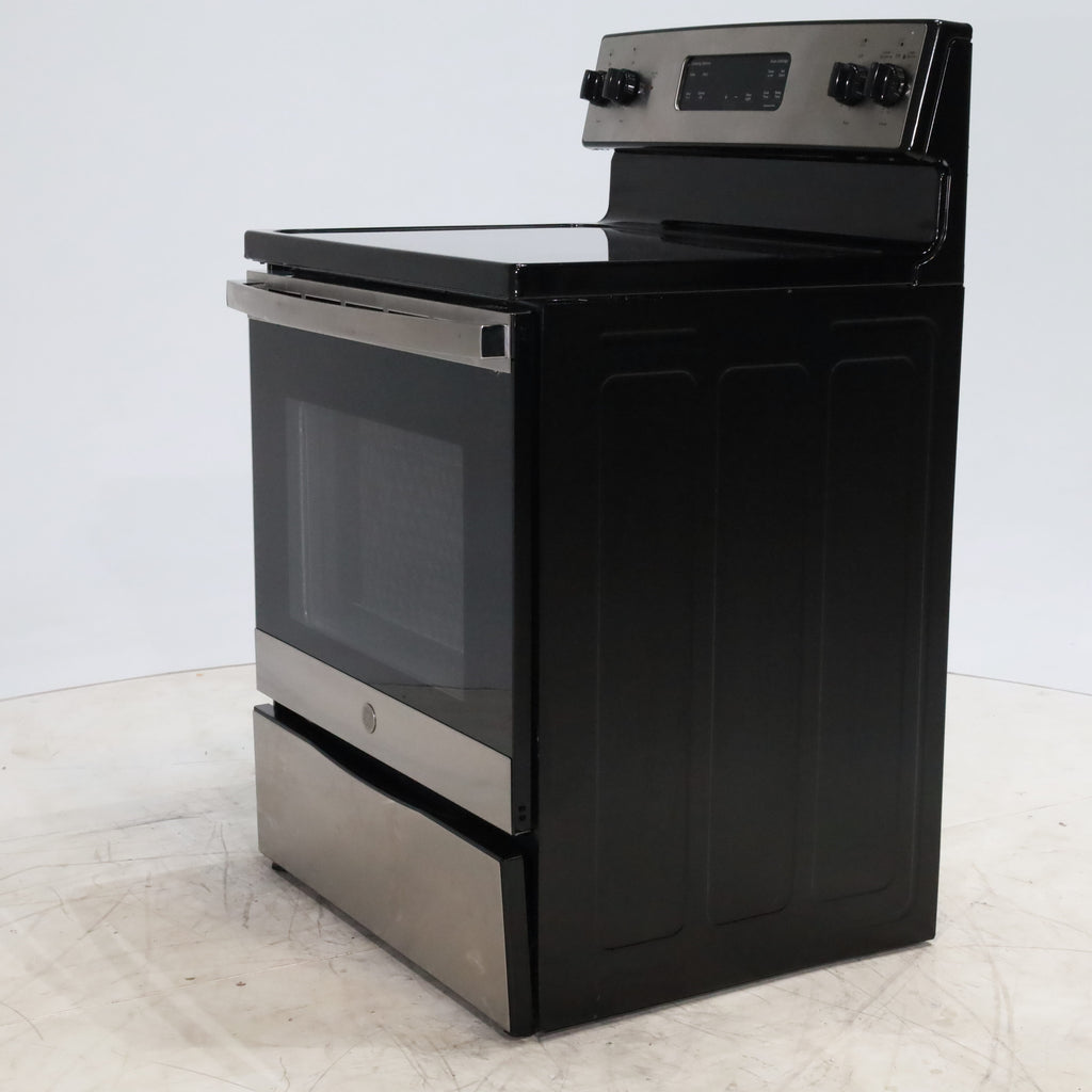 Pictures of Black with Stainless Steel GE 5.3 cu. ft. Freestanding 4 Heating Element Smooth Cooktop Electric Range with Dual Element Bake - Certified Refurbished - Neu Appliance Outlet - Discount Appliance Outlet in Austin, Tx