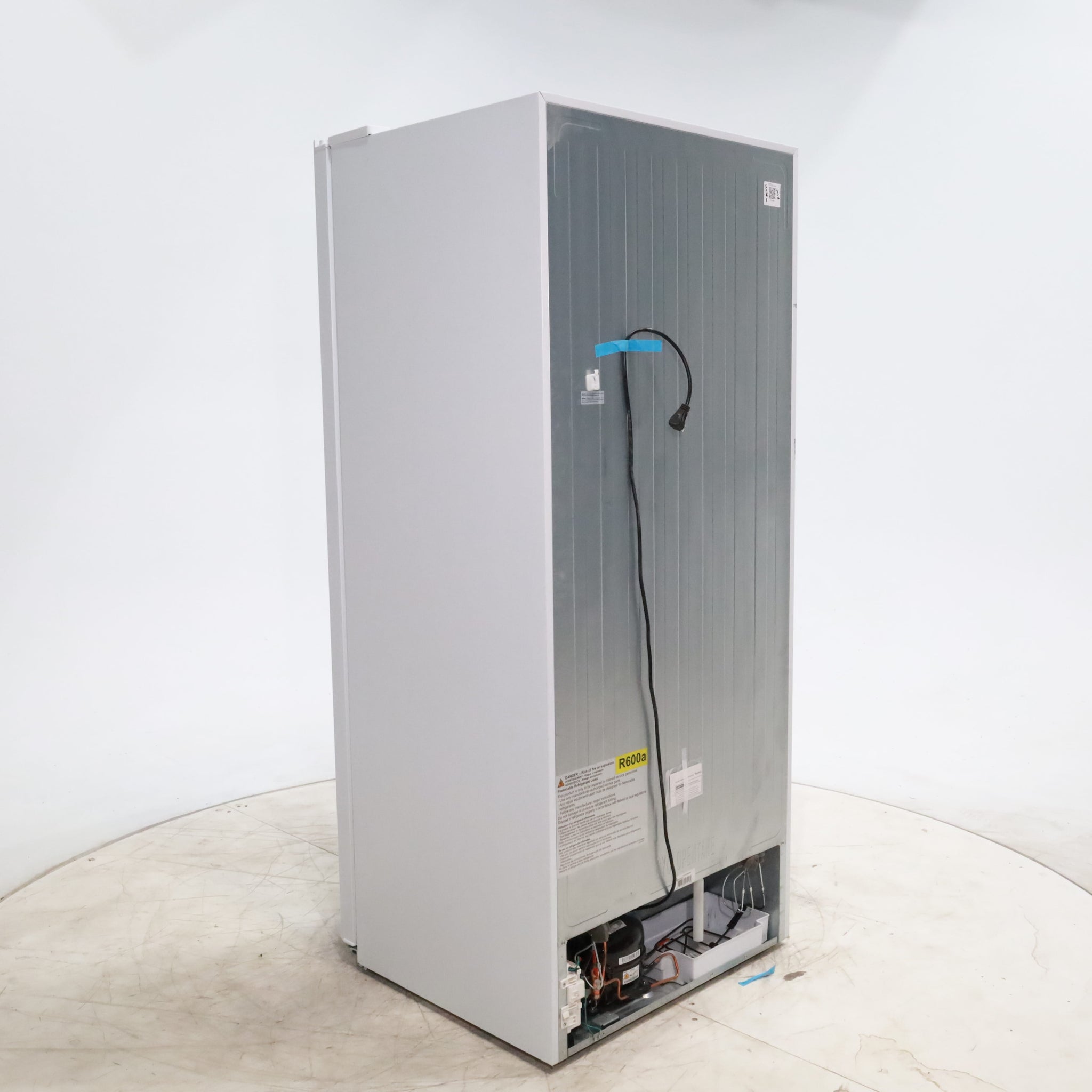 GE 21.3 Cu. Ft. FrostFree Garage Ready Standup Upright Freezer Scra