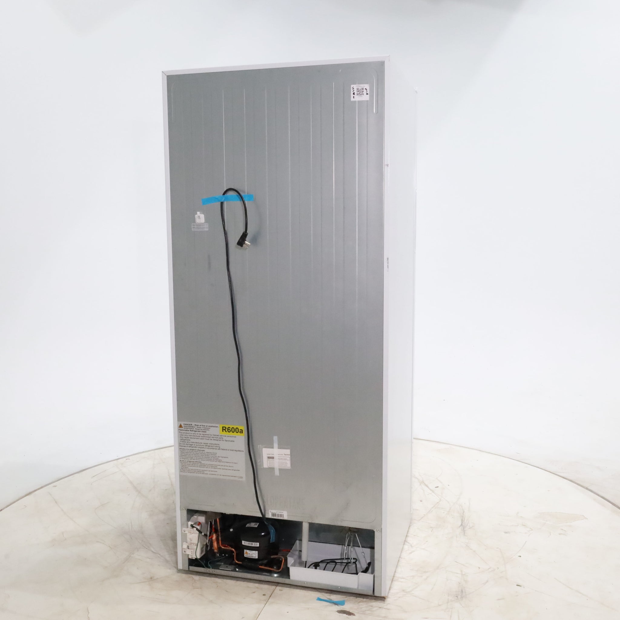 GE 21.3 Cu. Ft. FrostFree Garage Ready Standup Upright Freezer Scra