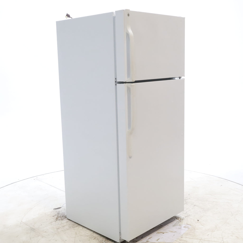 Pictures of 28" Wide GE® White ENERGY STAR® 18.1 Cu. Ft. Top-Freezer Refrigerator with Adjustable Shelves - Certified Refurbished - Neu Appliance Outlet - Discount Appliance Outlet in Austin, Tx