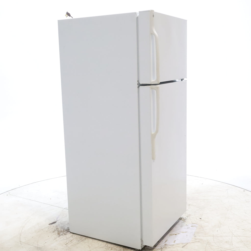 Pictures of 28" Wide GE® White ENERGY STAR® 18.1 Cu. Ft. Top-Freezer Refrigerator with Adjustable Shelves - Certified Refurbished - Neu Appliance Outlet - Discount Appliance Outlet in Austin, Tx