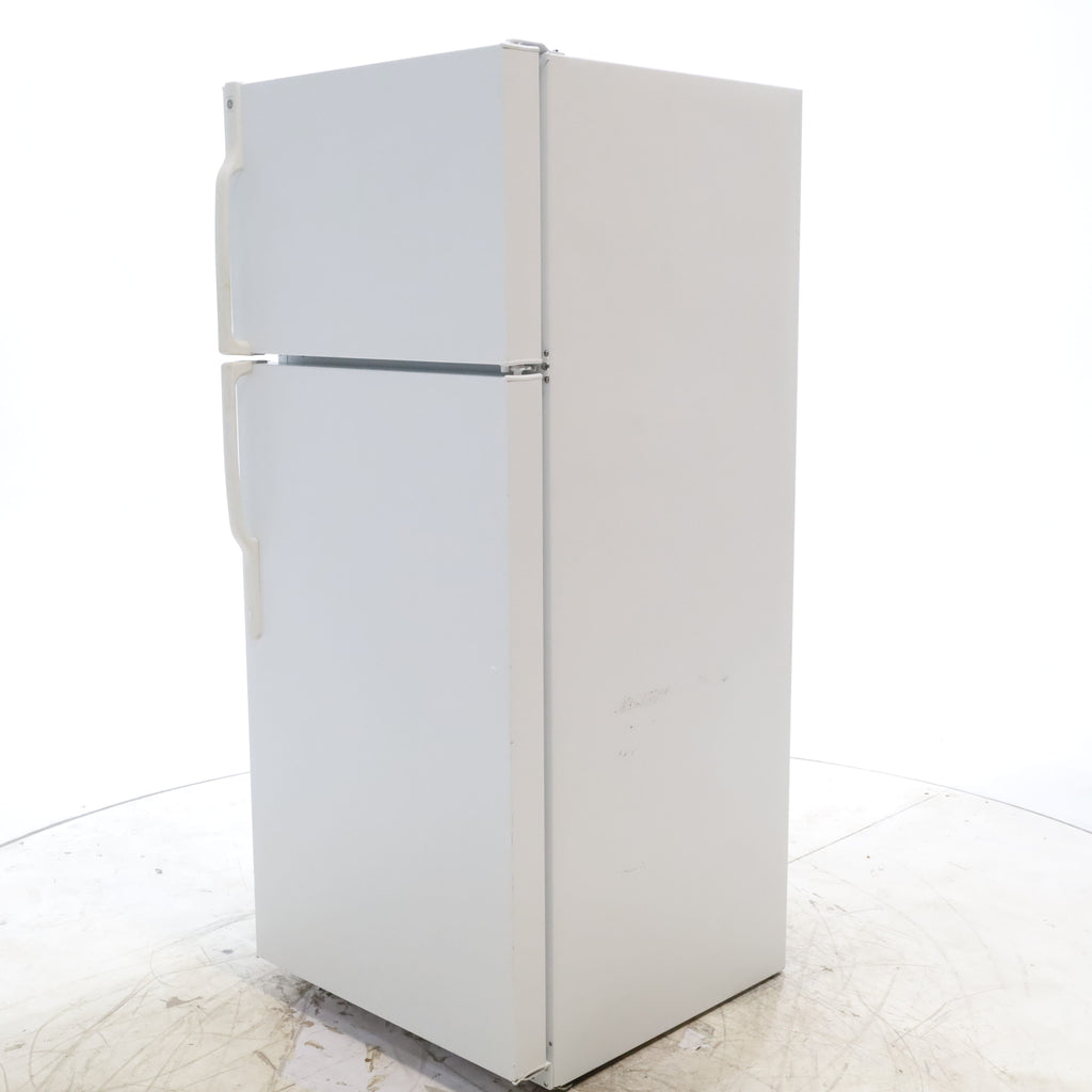 Pictures of 28" Wide GE® White ENERGY STAR® 18.1 Cu. Ft. Top-Freezer Refrigerator with Adjustable Shelves - Certified Refurbished - Neu Appliance Outlet - Discount Appliance Outlet in Austin, Tx