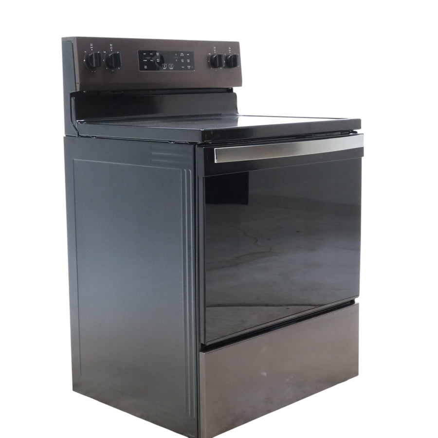 Whirlpool Black Stainless 30-inch Electric Range with Steam Clean with 2 FlexHeat™ Dual Radiant Elements - Open Box