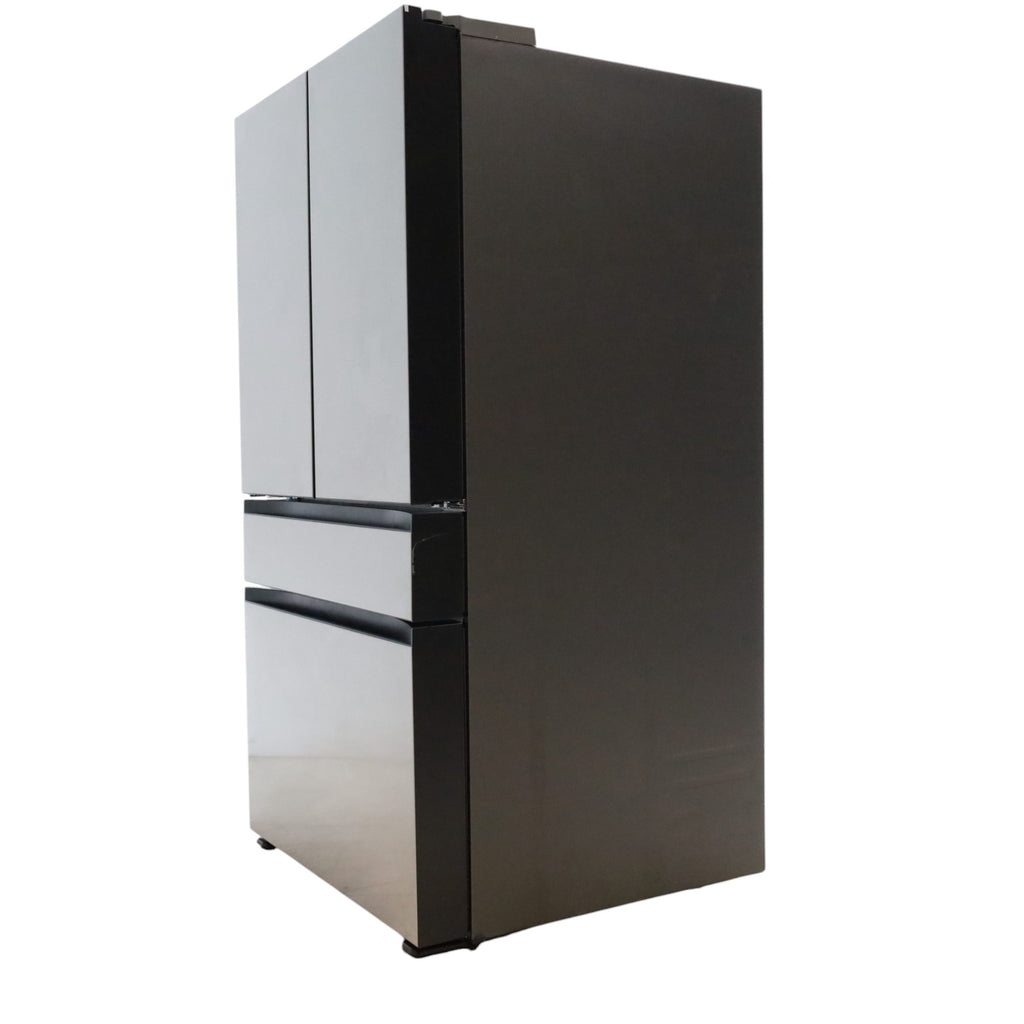 Samsung Stainless Steel Bespoke 4-Door French Door Refrigerator (29 cu. ft.) with Beverage Center™  - Scratch & Dent - Minor