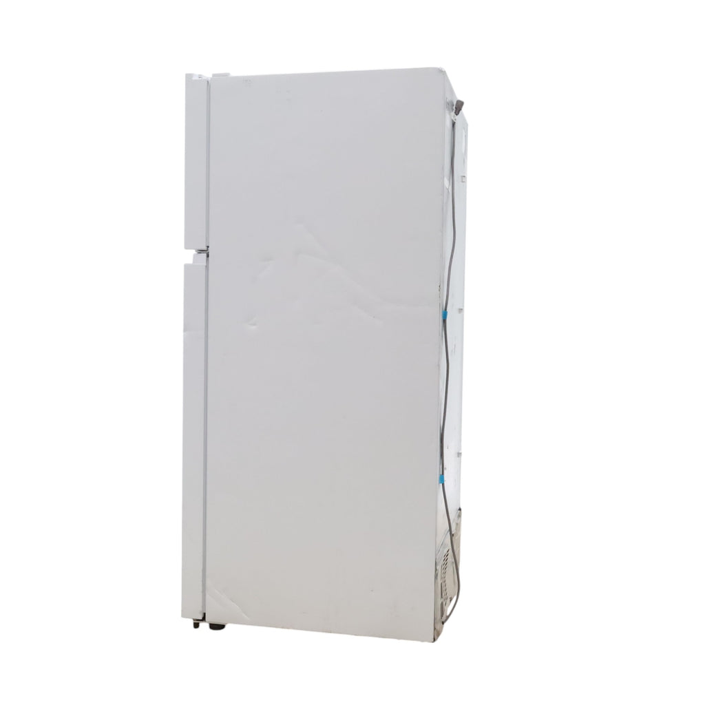 Pictures of 30" Wide Hisense White 18-cu ft Top-Freezer Refrigerator with Adjustable gallon-size door bins - Scratch & Dent - Moderate - Neu Appliance Outlet - Discount Appliance Outlet in Austin, Tx