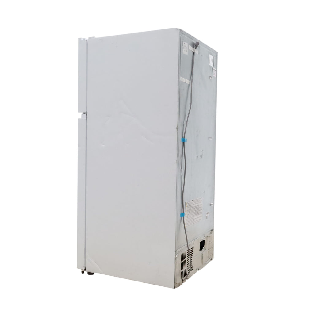 Pictures of 30" Wide Hisense White 18-cu ft Top-Freezer Refrigerator with Adjustable gallon-size door bins - Scratch & Dent - Moderate - Neu Appliance Outlet - Discount Appliance Outlet in Austin, Tx