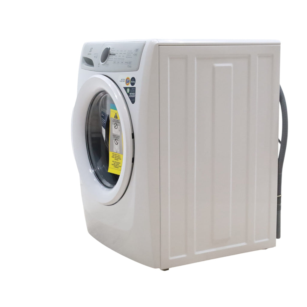 Pictures of Electrolux 300 Series 4.4 Cu. Ft. Front Load Washer with LuxCare® Wash System - Scratch & Dent - Minor - Neu Appliance Outlet - Discount Appliance Outlet in Austin, Tx