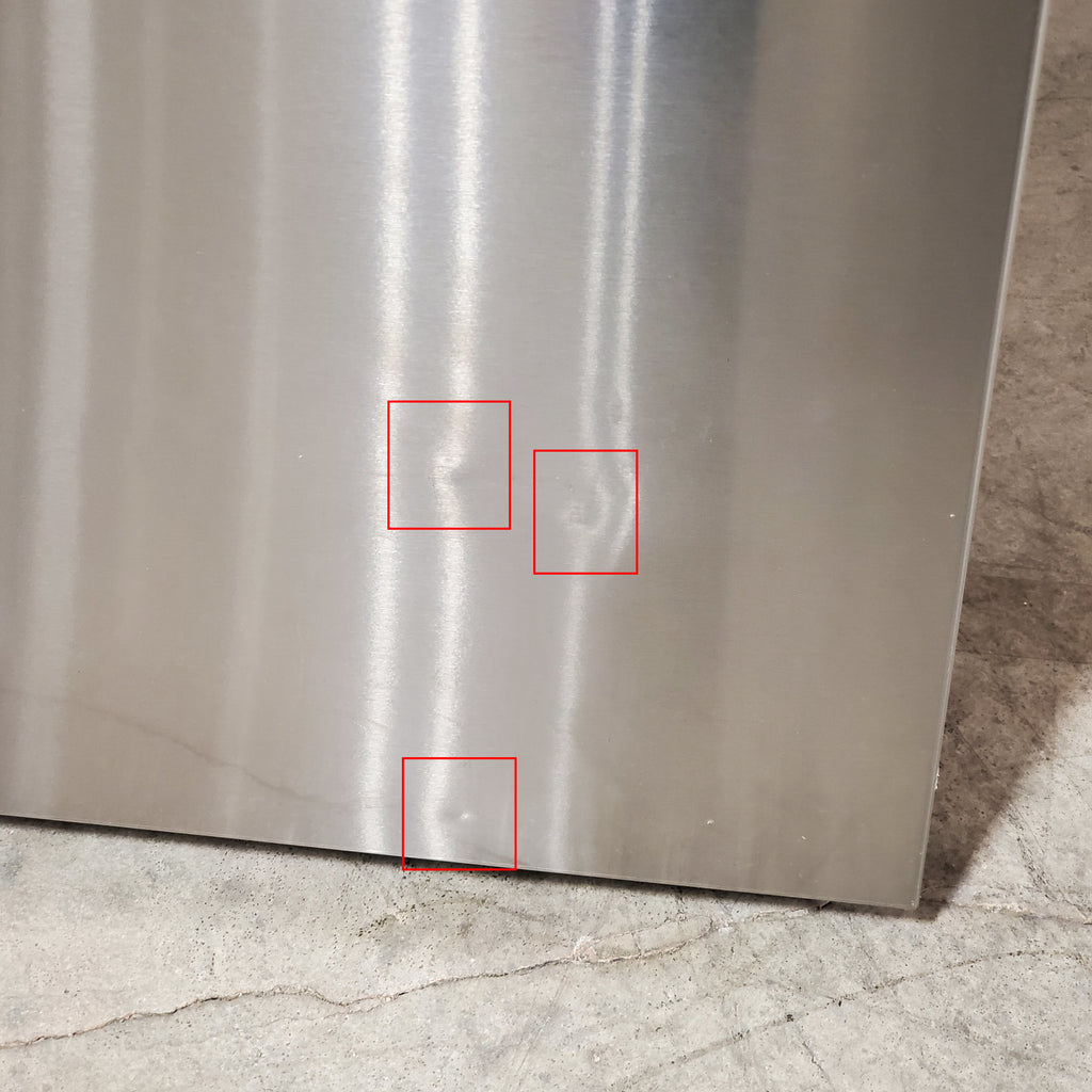 LG 26 cu. ft. Counter-Depth French Door Refrigerator in Stainless Steel with Mirror InstaView™ 3SD917 - LRYKC2606S - Scratch & Dent (Minor)