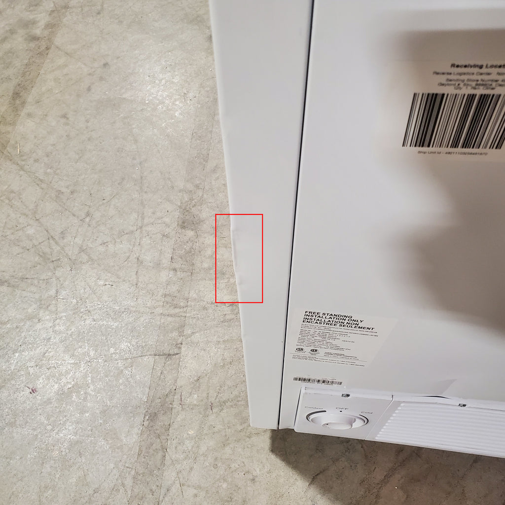 Pictures of Frigidaire 15 Cu. Ft. Garage Ready Chest Freezer 25SD037 - FFCL1542AW - Scratch & Dent (Minor) - Neu Appliance Outlet - Discount Appliance Outlet in Austin, Tx