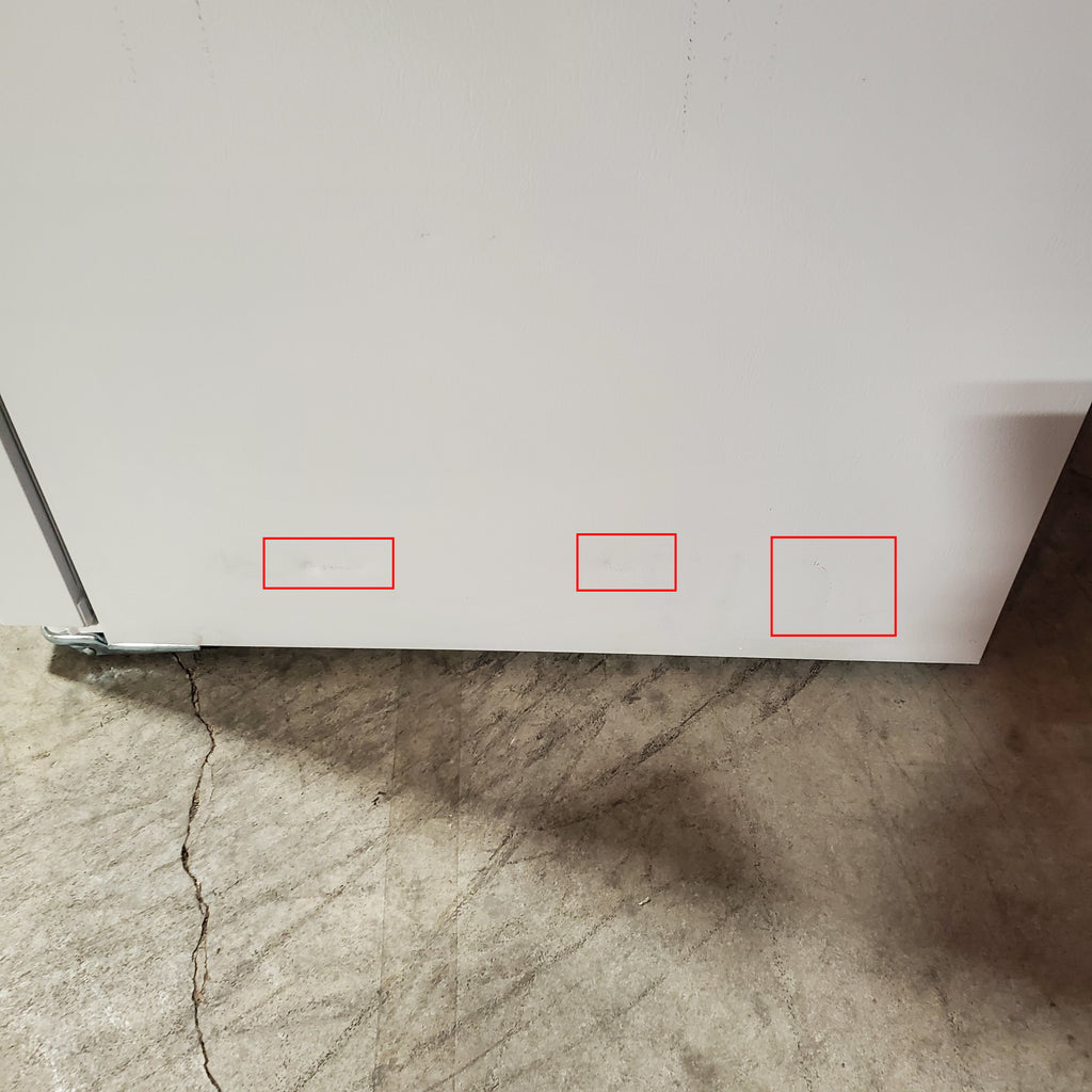 Frigidaire 30" Wide Garage Ready Top Freezer 18 Cu. Ft. Refrigerator with EvenTemp Cooling System and Spacious Interior Storage in White 24SD45 - FFTR1814WW - Scratch & Dent (Minor)