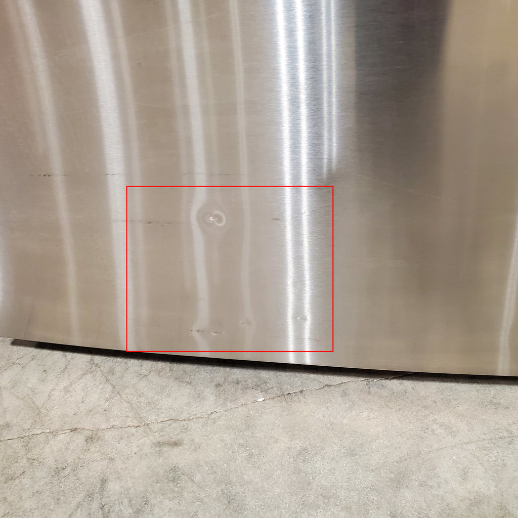 Frigidaire 27.8 cu. ft. 3 Door French Door Refrigerator with Exterior Water and Ice Dispenser 3SD436 - FRFS2823AS - Scratch & Dent (Minor)