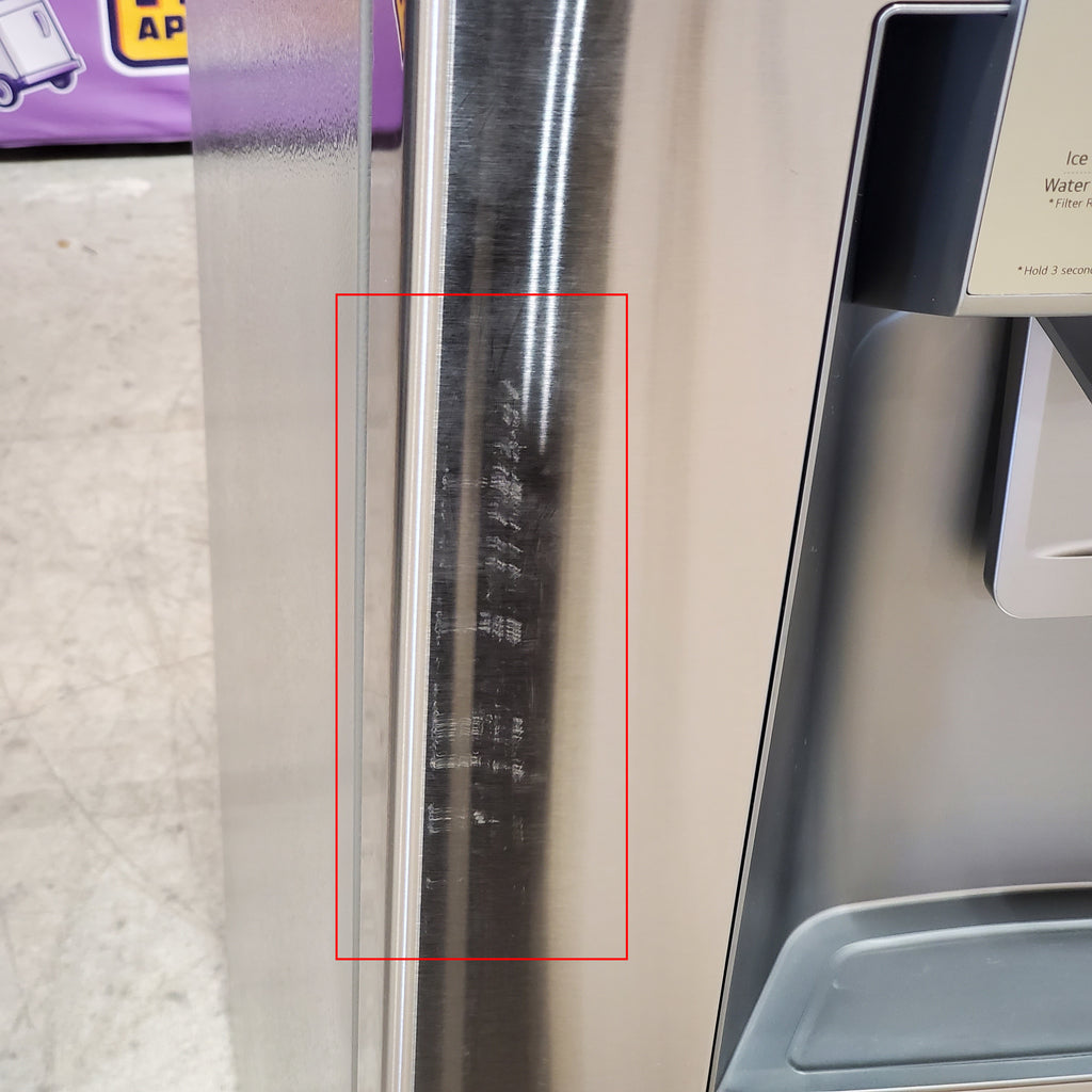 LG 27.8-cu ft 4-Door French Door Refrigerator with Dual Ice Maker in Fingerprint Resistant Steel 3SD777 - LRMXS2806S - Scratch & Dent (Minor)