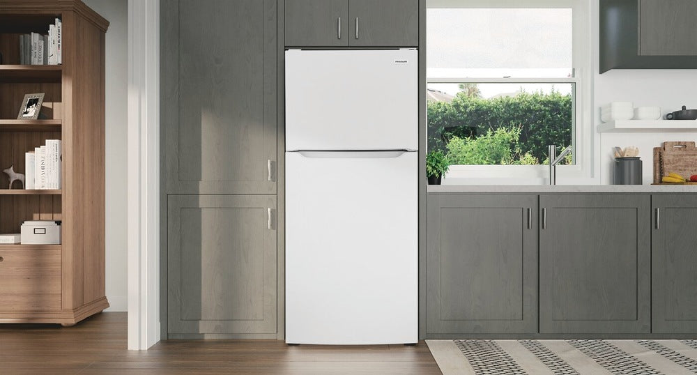 Pictures of Frigidaire 18 Cu. Ft. Garage Ready Top Freezer Refrigerator 20131SD195 - FFHT1814YW - Scratch & Dent (Moderate) - Neu Appliance Outlet - Discount Appliance Outlet in Austin, Tx