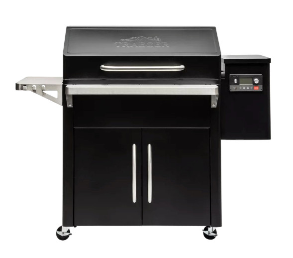 Pictures of Traeger Silverton® 810 Costco Pellet Grill 30132SD107 - TFS81BVH - New in Box - Neu Appliance Outlet - Discount Appliance Outlet in Austin, Tx