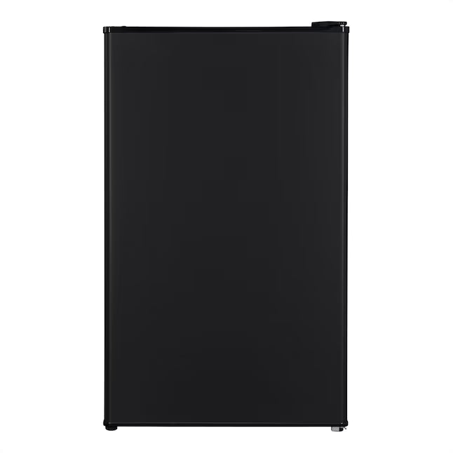 Magic Chef 4.4-cu ft Mini Fridge with Freezer ENERGY STAR in Black HMR440BE - Scratch & Dent (Moderate)