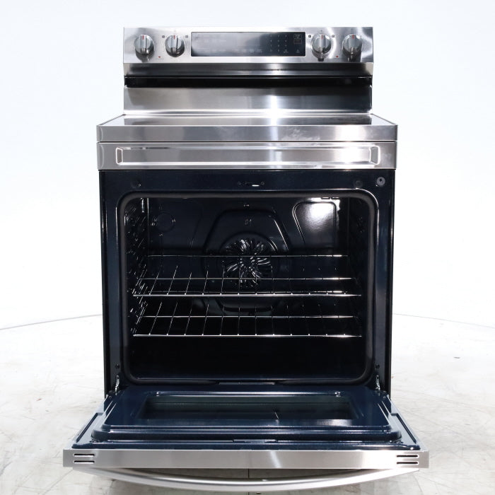 Pictures of Samsung 6.3 cu. ft. Smart Freestanding Electric Range with No-Preheat Air Fry & Convection in Stainless Steel - Scratch & Dent - Minor - Neu Appliance Outlet - Discount Appliance Outlet in Austin, Tx