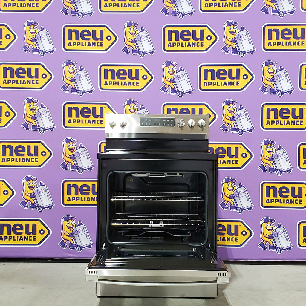 GE® ENERGY STAR® 30" Free-Standing Electric Range with Crisp Mode 25SD045 - GRF500SVSS - Open Box
