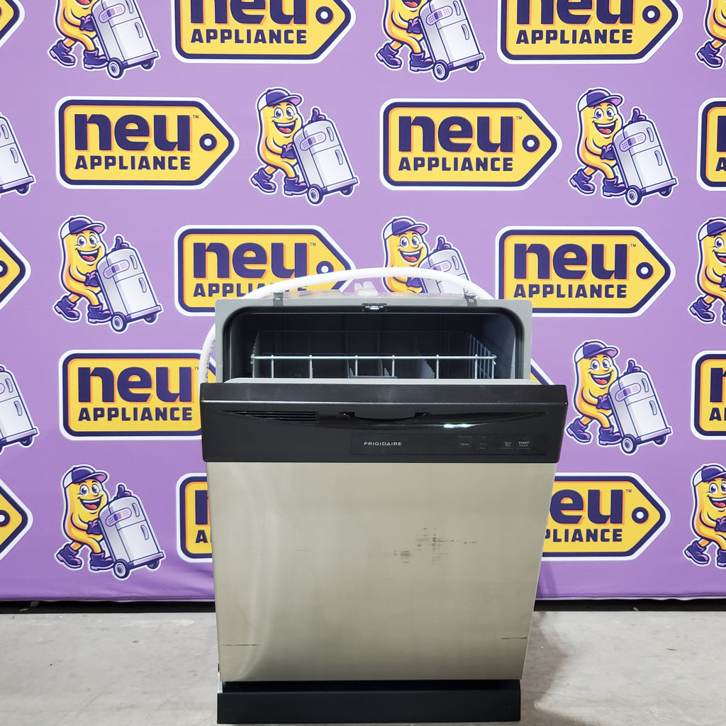 Pictures of Frigidaire Front Control Built In Dishwasher with 5-Level Wash System in Stainless Steel 3SD795 - FDPC4221AS - Scratch & Dent (Moderate) - Neu Appliance Outlet - Discount Appliance Outlet in Austin, Tx