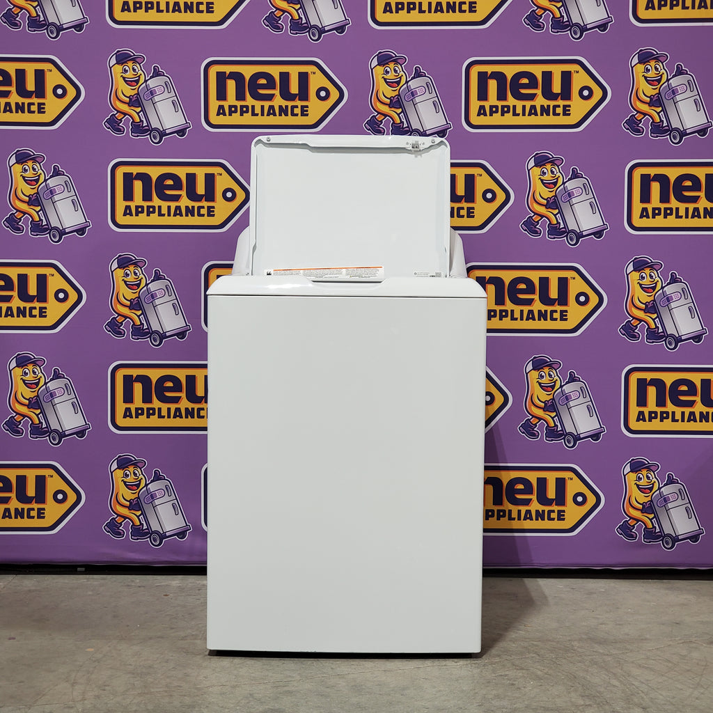 Pictures of Hotpoint White Top Load 3.8 Cu. Ft. Washer with Stainless Steel Basket and Heavy Duty Agitator 1CR02139 - HTW240ASKWS - Certified Refurbished - Neu Appliance Outlet - Discount Appliance Outlet in Austin, Tx