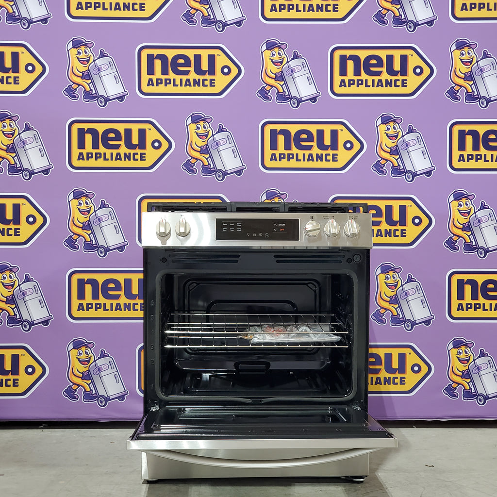 Frigidaire Slide-in Gas Stainless Steel Range with Steam Clean with Five Burner Cooktop and Even Baking Technology 3SD876 - Open Box