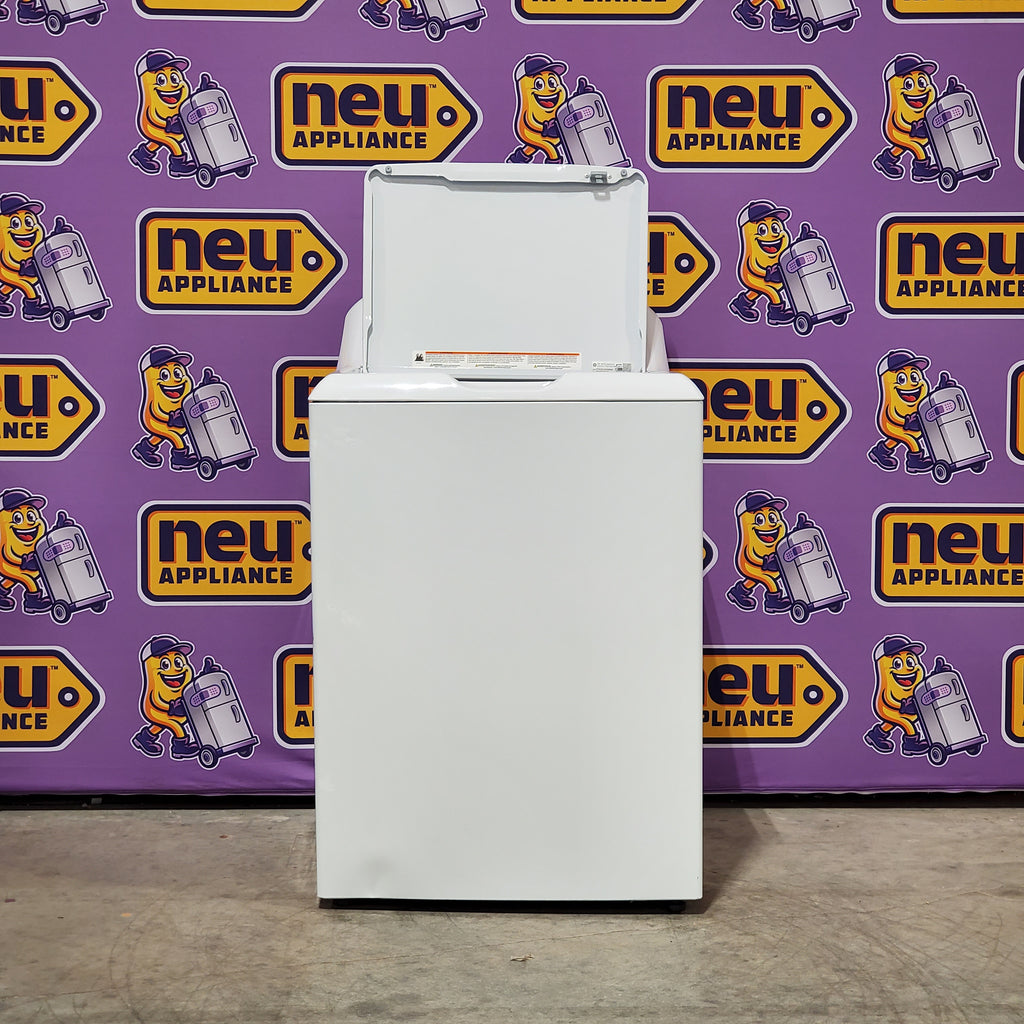 Pictures of Hotpoint® 4.0 cu. ft. Capacity Washer with Cold Plus and Water Level Control HTW265ASWWW - Scratch & Dent (Moderate) and Hotpoint® 6.2 cu. ft. vented Electric Dryer with Auto Dry 16102 - HTX26EASWWW - Scratch & Dent (Moderate) - Neu Appliance Outlet - Discount Appliance Outlet in Austin, Tx