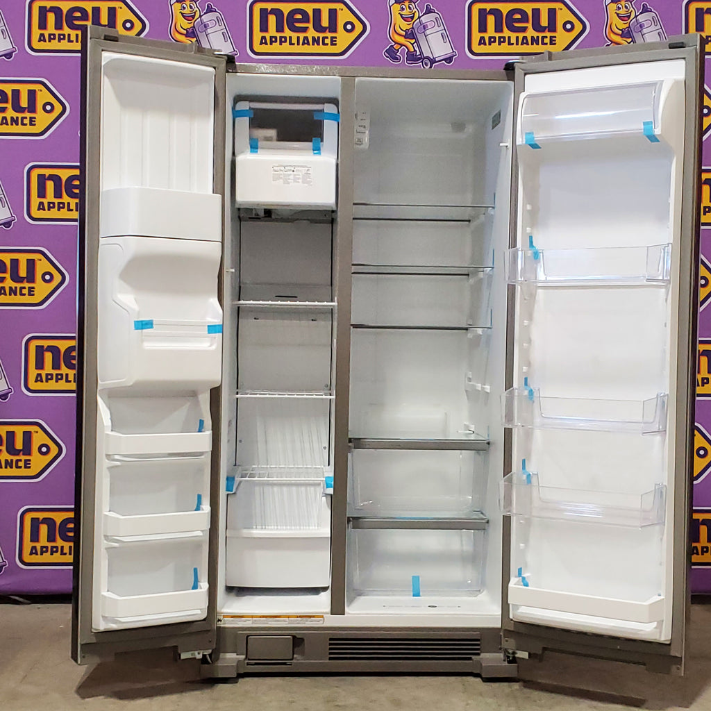 Whirlpool 24 cu ft Capacity Side By Side Refrigerator with Ice and Water Dispenser in Fingerprint Resistant Stainless Steel 24SD46 - WRS315SDHZ - Scratch & Dent (Minor)