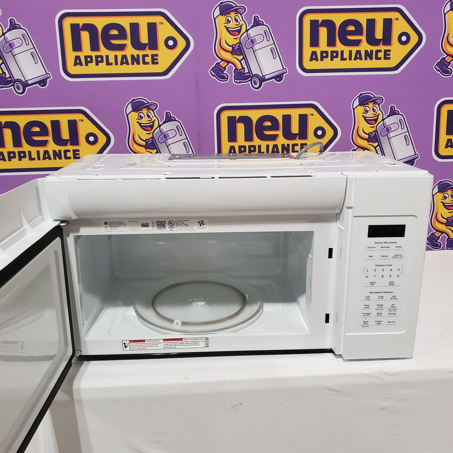 GE 1.7-cu ft Over-the-Range Microwave with Sensor Cooking in White Open Box - JVM6175DKWW